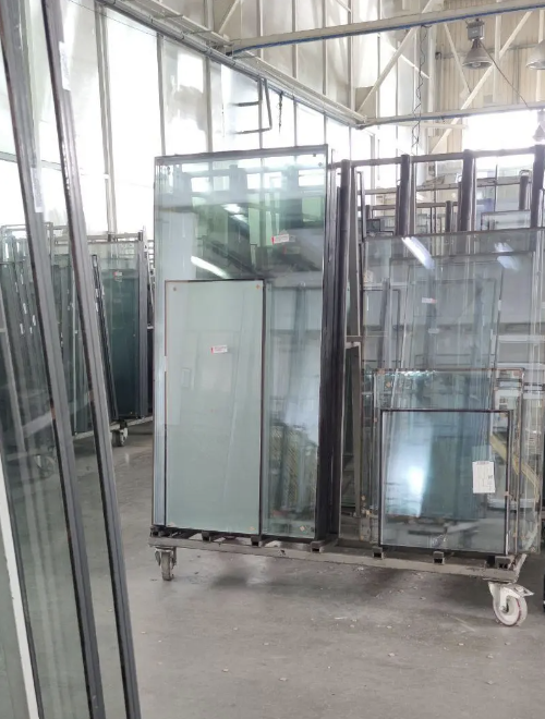 https://nizhnijnovgorod.delaem-okna.ru/storage/app/uploads/public/63f/33d/c9e/63f33dc9ee32b804668724.png